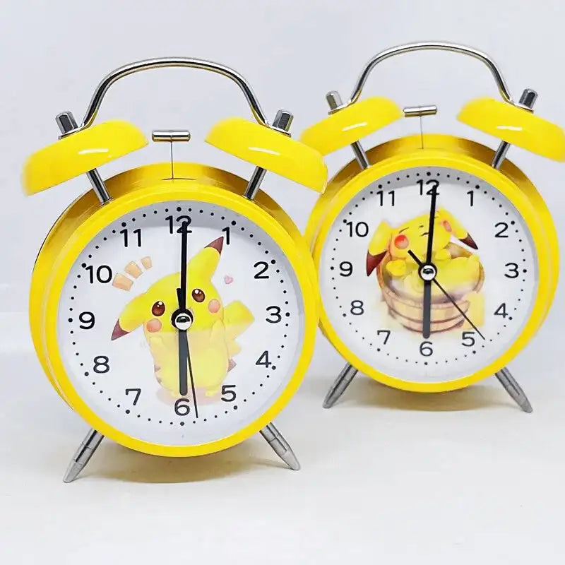 Réveil jaune vintage en métal avec personnage animé - Comptoir du Réveil -