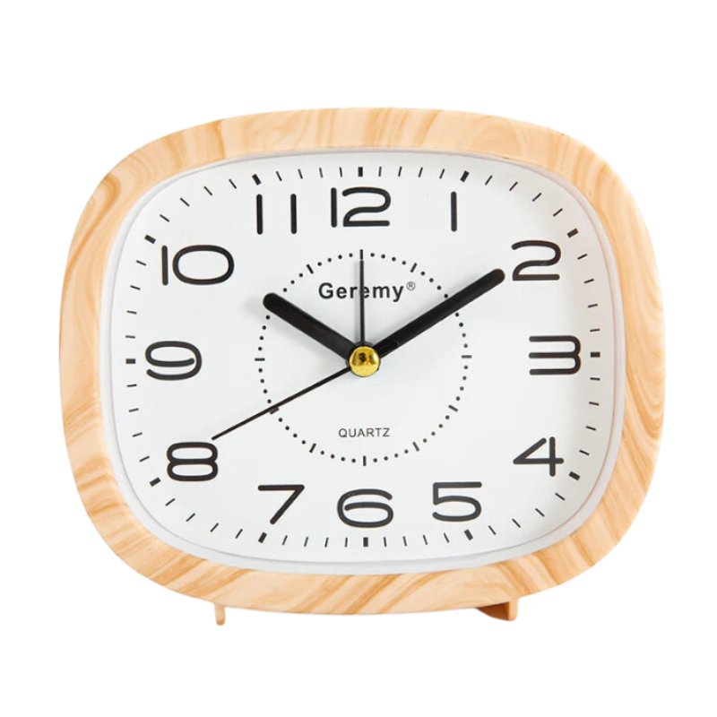 Réveil rond en bois clair à grands chiffres noirs -  - reveil-analogique-grand-chiffre - ["analogique","bois","bureau","maison","naturel","petit","radio bois","radio reveil bois","R\u00e9veil Analogique","simple"]