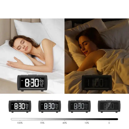 Radio réveil LED multicolore à écran noir rectangulaire -  - radio-reveil-sans-fil - ["digital","lumineux","moderne","num\u00e9rique","petit","Radio R\u00e9veil Lumineux","r\u00e9veil digital","simple"]