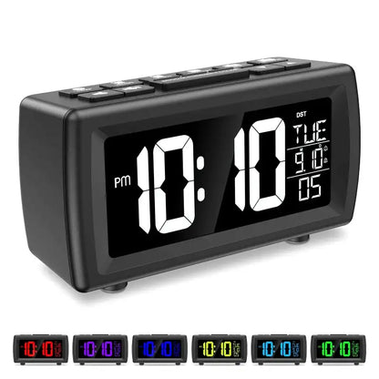 Radio réveil LED multicolore à écran noir rectangulaire -  - radio-reveil-sans-fil - ["digital","lumineux","moderne","num\u00e9rique","petit","Radio R\u00e9veil Lumineux","r\u00e9veil digital","simple"]