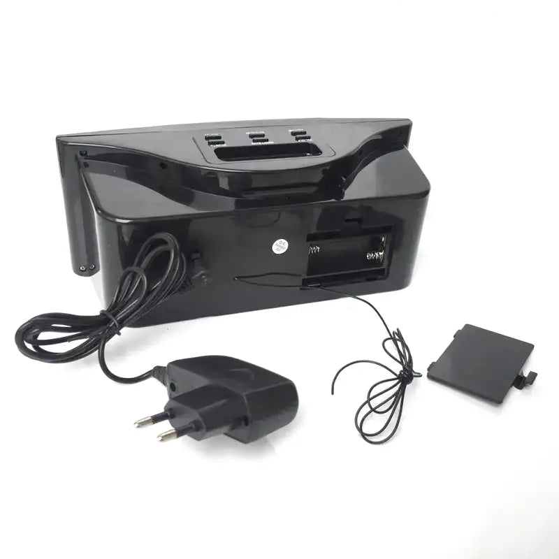 Radio réveil numérique noir à affichage LED rouge -  - radio-reveil-secteur - ["digital","num\u00e9rique","petit reveil","radio reveil","r\u00e9veil digital","simple"]