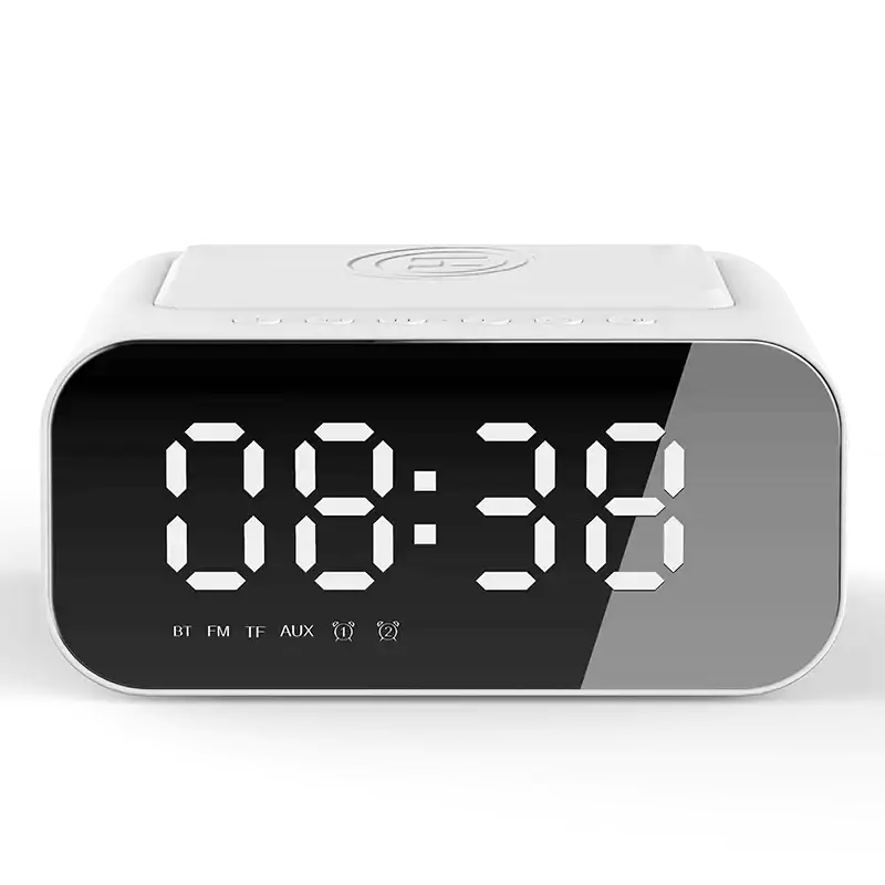 Radio réveil numérique noir avec chargeur induction intégré -  - radio-reveil-chargeur-induction - ["bluetooth","chargeur induction","connect\u00e9","digital","lumineux","num\u00e9rique","petit reveil","radio reveil","Radio reveil connect\u00e9","Radio R\u00e9veil Lumineux","R\u00e9veil bluetooth","r\u00e9veil chargeur induction","r\u00e9veil connect\u00e9","r\u00e9veil digital","simple"]