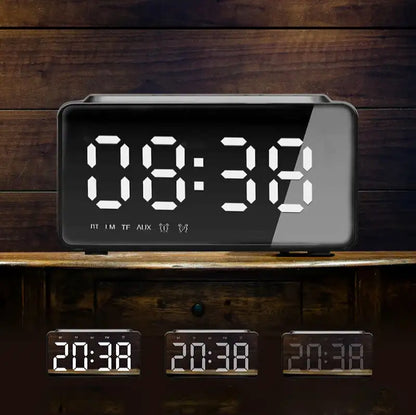 Radio réveil numérique noir avec chargeur induction intégré -  - radio-reveil-chargeur-induction - ["bluetooth","chargeur induction","connect\u00e9","digital","lumineux","num\u00e9rique","petit reveil","radio reveil","Radio reveil connect\u00e9","Radio R\u00e9veil Lumineux","R\u00e9veil bluetooth","r\u00e9veil chargeur induction","r\u00e9veil connect\u00e9","r\u00e9veil digital","simple"]