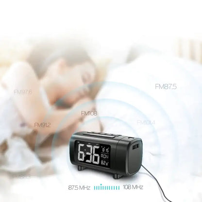 Radio réveil numérique noir avec projection LED bleue -  - radio-reveil-projecteur-heure - ["digital","Jour Nuit","lumineux","num\u00e9rique","projecteur","radio reveil projecteur","Radio R\u00e9veil Lumineux","r\u00e9veil digital","r\u00e9veil projecteur","simple"]