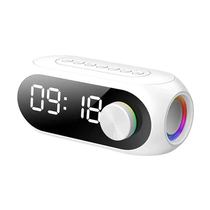 Radio réveil ovale blanc avec LED multicolores intégrées -  - radio-reveil-connecte-avec-enceinte - ["bluetooth","connect\u00e9","digital","lumineux","num\u00e9rique","petit reveil","plastique","radio reveil connect\u00e9","Radio R\u00e9veil Lumineux","R\u00e9veil bluetooth","r\u00e9veil connect\u00e9","r\u00e9veil digital","simple"]