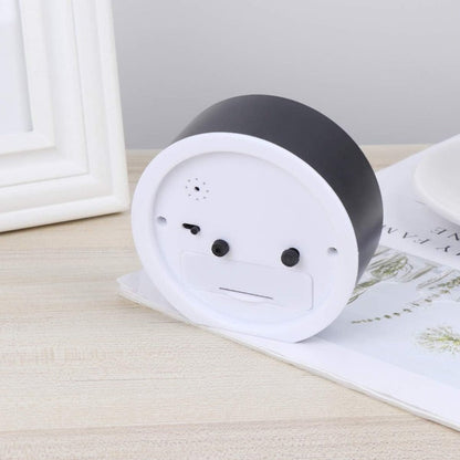 Réveil rond analogique à grands chiffres déstructurés -  - reveil-a-pile-analogique - ["analogique","Jour Nuit","petit","R\u00e9veil Analogique","simple","\u00e9ducatif"]