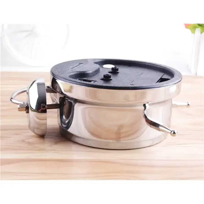 Réveil analogique vintage en métal argenté à double cloche -  - petit-reveil-vintage - ["analogique","m\u00e9canique","petit","R\u00e9veil Analogique","simple","vintage","voyage"]