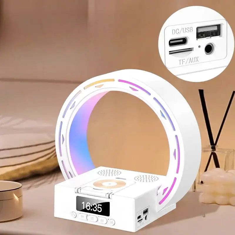 Réveil anneau LED multicolore en métal noir -  - reveil-bluetooth-lumineux - ["ambiance","bluetooth","digital","lumineux","lumi\u00e8re","moderne","petit","plastique","R\u00e9veil bluetooth","r\u00e9veil digital","simple","veilleuse"]