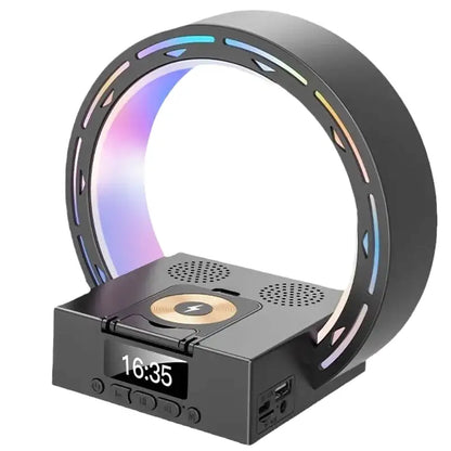 Réveil anneau LED multicolore en métal noir -  - reveil-bluetooth-lumineux - ["ambiance","bluetooth","digital","lumineux","lumi\u00e8re","moderne","petit","plastique","R\u00e9veil bluetooth","r\u00e9veil digital","simple","veilleuse"]