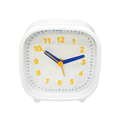 Réveil carré blanc pour enfant chiffres colorés -  - reveil-enfant-8-ans - ["analogique","petit","petit reveil","r\u00e9veil analogique","simple"]