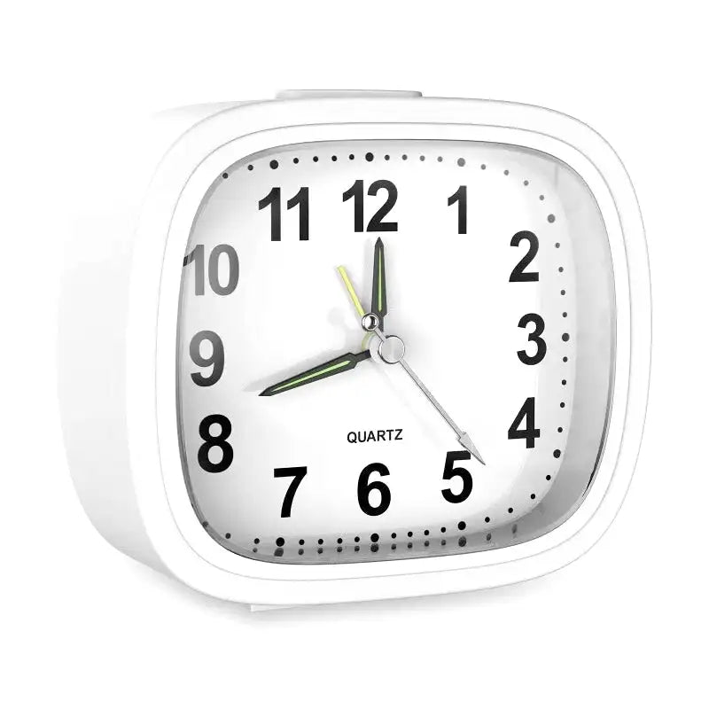 Réveil carré noir en plastique brillant à chiffres larges -  - reveil-simple-et-efficace - []