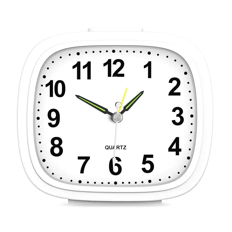 Réveil carré noir en plastique brillant à chiffres larges -  - reveil-simple-et-efficace - []