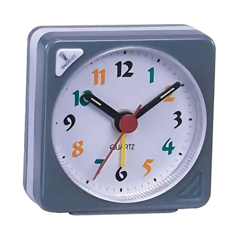 Réveil carré simple en métal style rétro