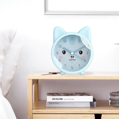 Réveil chat rond en plastique beige avec oreilles