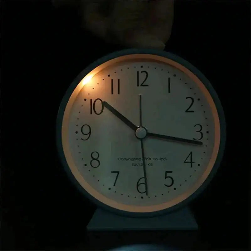 Réveil de table rond rose poudré et gris mat