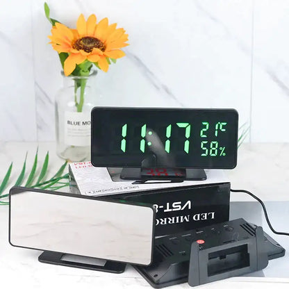 Réveil digital noir avec affichage LED vert