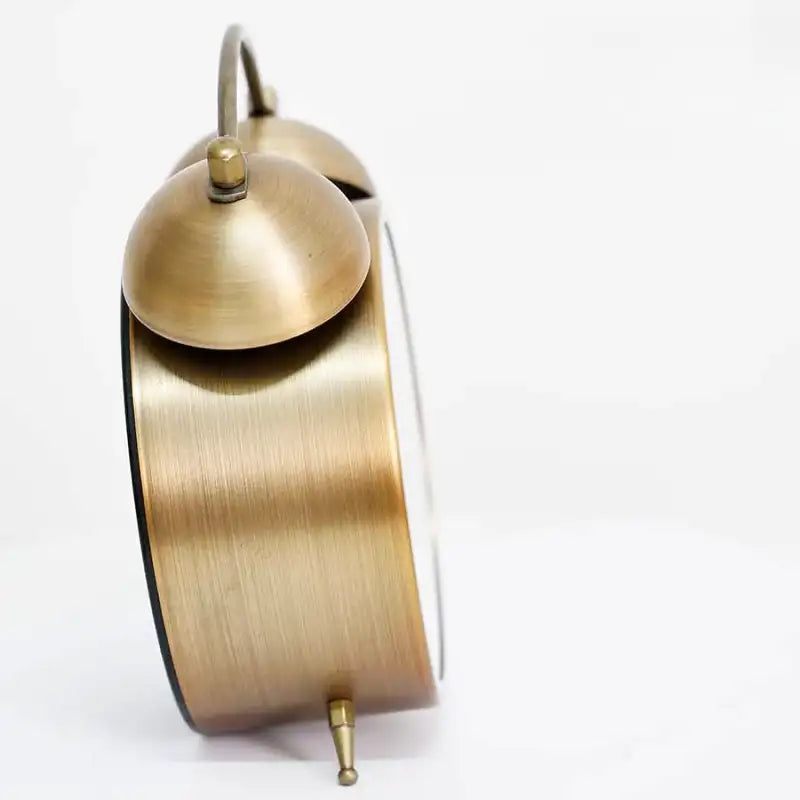 Réveil en métal doré motif floral vintage