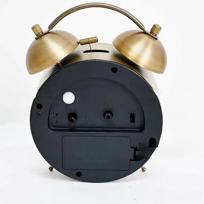 Réveil en métal doré motif floral vintage