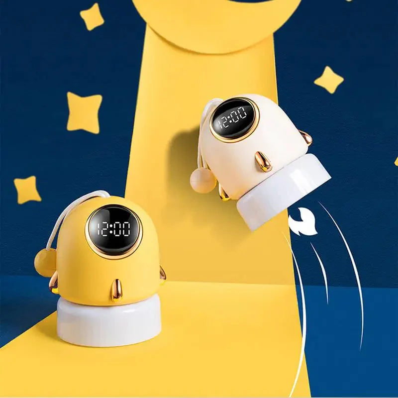 Réveil robot arrondi crème avec afficheur numérique -  - reveil-enfant-fusee - ["enfant","num\u00e9rique","petit","r\u00e9veil digital","simple"]