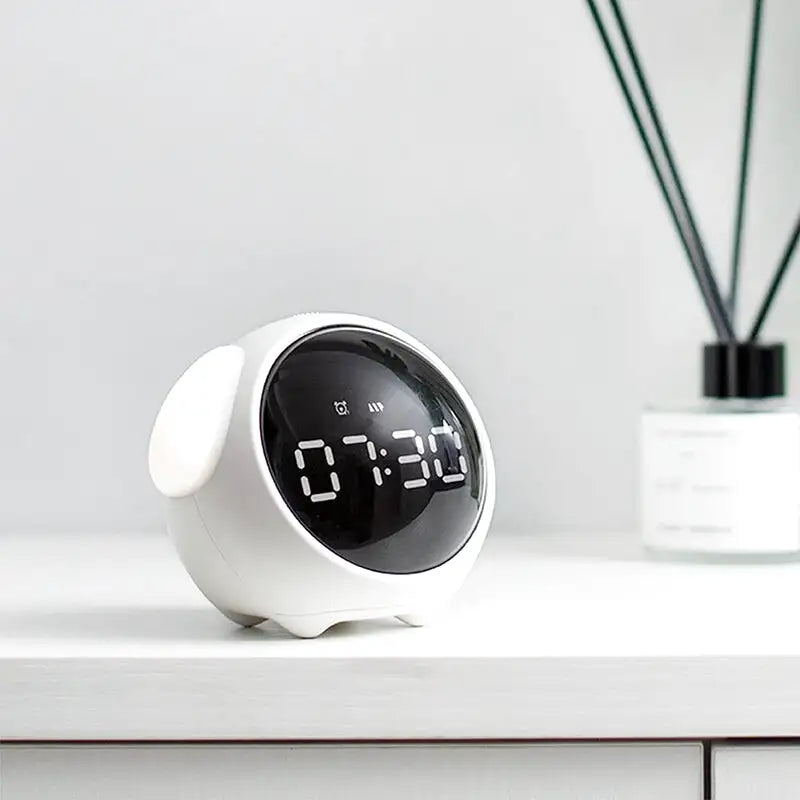 Réveil enfant rond blanc avec oreilles décoratives - Comptoir du Réveil - 