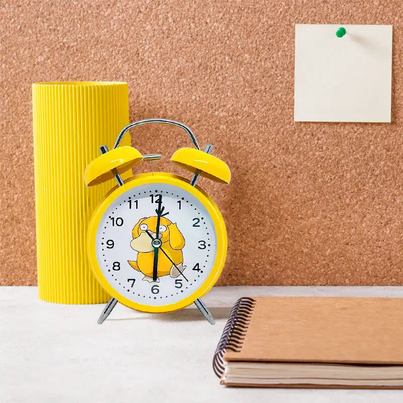 Réveil jaune en métal avec chien cartoon central - Comptoir du Réveil - 