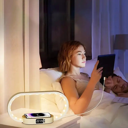 Réveil lumineux moderne bois clair et arche blanche -  - reveil-luminotherapie-lampe - ["luminoth\u00e9rapie","veilleuse"]