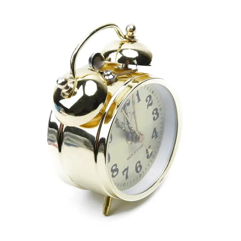 Réveil mécanique doré style rétro à doubles cloches -  - reveil-mecanique-avec-cloches - ["analogique","Jour Nuit","lumineux","Radio R\u00e9veil Lumineux","R\u00e9veil Analogique"]