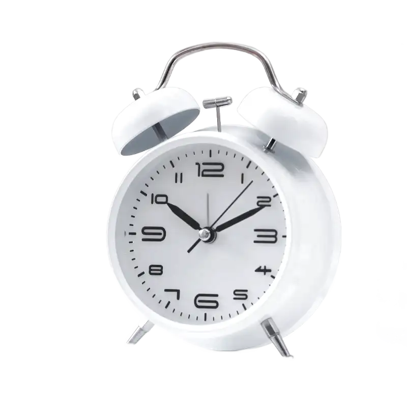 Réveil noir mat style rétro en métal chromé -  - reveil-ado-original - ["ado","analogique","m\u00e9canique","petit","R\u00e9veil Analogique","simple","vintage"]