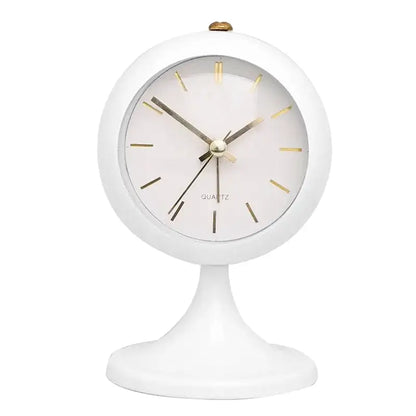 Réveil noir mat sur pied avec aiguilles dorées -  - reveil-vintage-sur-pied - []