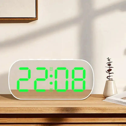 Réveil numérique argenté à grands chiffres LED verts -  - reveil-lumineux-gros-chiffres - ["lumineux","Radio R\u00e9veil Lumineux"]
