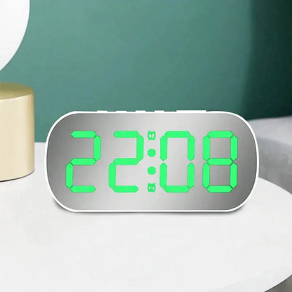Réveil numérique argenté à grands chiffres LED verts -  - reveil-lumineux-gros-chiffres - ["lumineux","Radio R\u00e9veil Lumineux"]