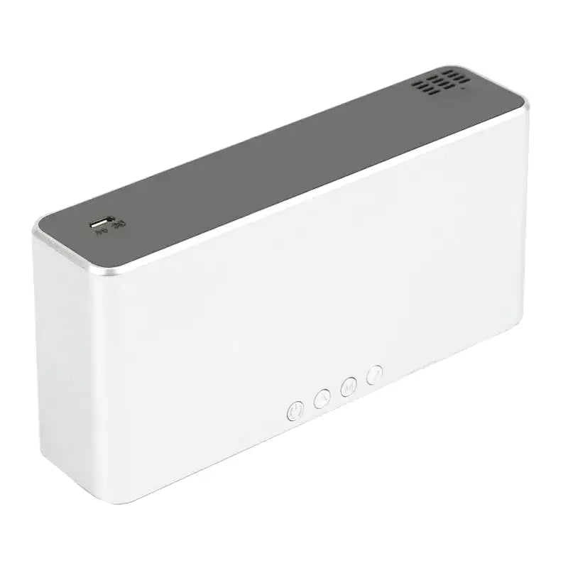 Réveil numérique argenté avec chargeur induction et température -  - reveil-chargeur-induction-avec-temperature - ["connect\u00e9","digital","num\u00e9rique","petit","petit reveil","r\u00e9veil digital","simple","voyage"]