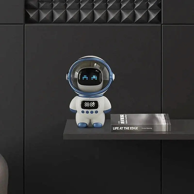 Réveil numérique astronaute en plastique blanc et bleu -  - reveil-garcon-ado - ["ado","bluetooth","gar\u00e7on","intelligent","Jour Nuit","R\u00e9veil bluetooth","veilleuse"]