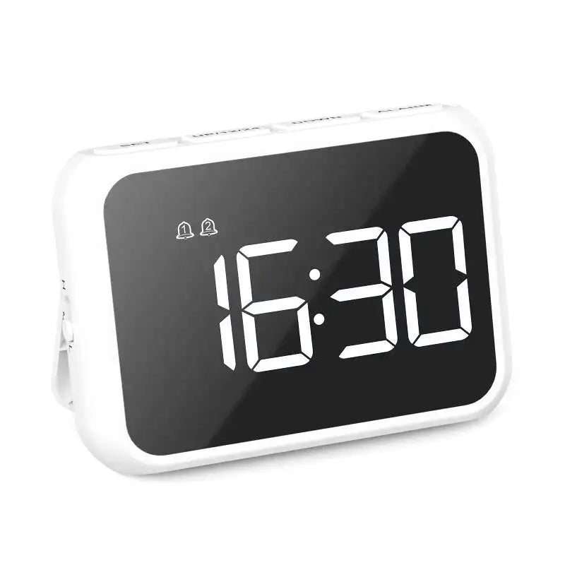 Réveil numérique blanc à affichage LED contrasté -  - reveil-numerique-petit-format - ["voyage"]