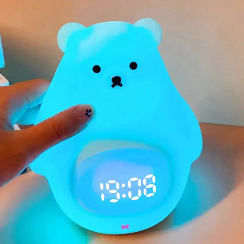 Réveil numérique blanc en forme d’ours avec télécommande -  - reveil-veilleuse-ours - ["ado","enfant","r\u00e9veil enfant","veilleuse"]