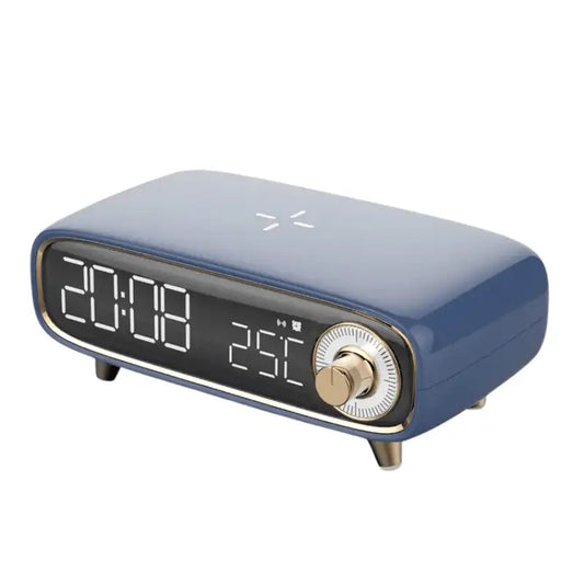 Réveil numérique bleu mat à pieds dorés et LED -  - reveil-chargeur-induction-bluetooth - ["connect\u00e9","digital","num\u00e9rique","petit","petit reveil","r\u00e9veil digital","simple"]