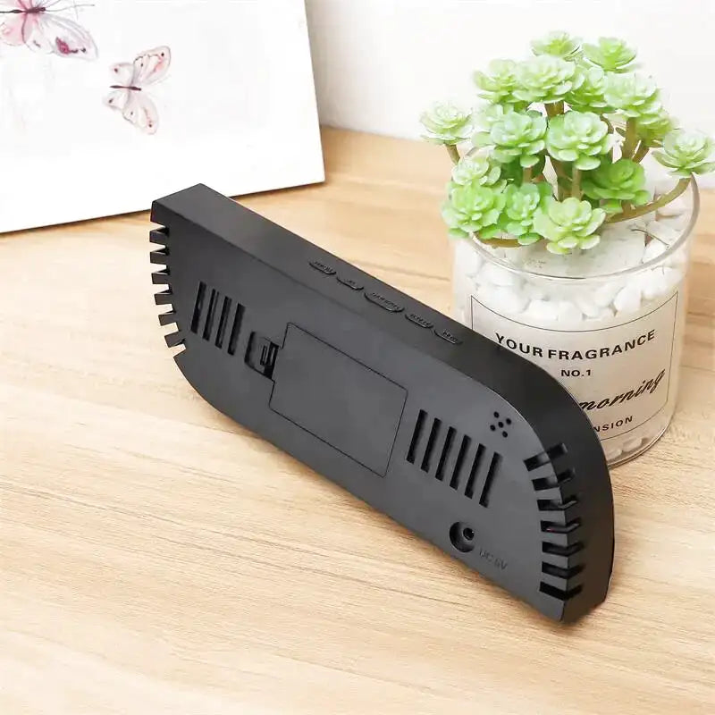 Réveil numérique en bois clair avec afficheur LED blanc -  - reveil-lumineux-avec-piles - ["lumineux","Radio R\u00e9veil Lumineux"]