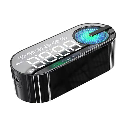 Réveil numérique noir avec affichage LED coloré -  - reveil-connecte-radio - ["digital","lumineux","moderne","petit reveil","plastique","r\u00e9veil digital","simple"]