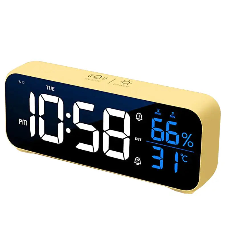 Réveil numérique noir mat avec affichage multifonction -  - reveil-digital-design - ["connect\u00e9","digital","lumineux","num\u00e9rique","r\u00e9veil digital","simple"]