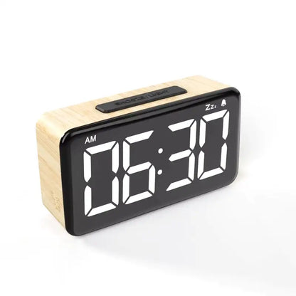 Réveil numérique rectangulaire en bois clair avec grands chiffres -  - reveil-lumineux-a-gros-chiffres - ["lumineux","Radio R\u00e9veil Lumineux"]