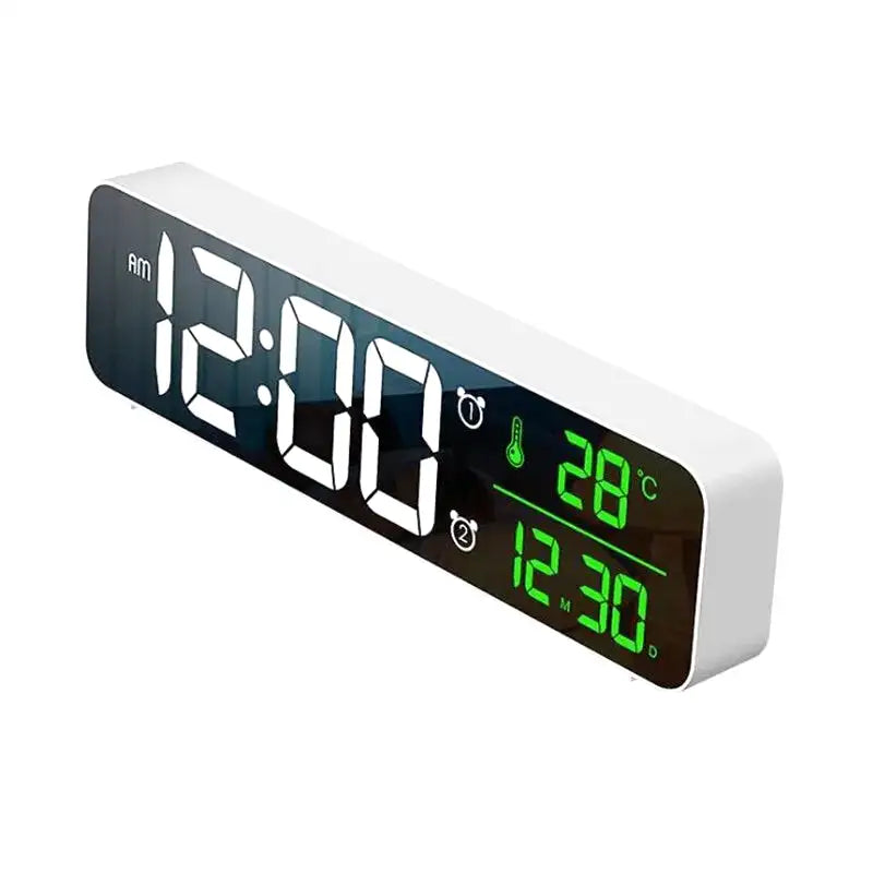 Réveil numérique rectangulaire noir à affichage LED vert -  - reveil-digital-avec-date-et-temperature - ["compact","digital","moderne","num\u00e9rique","petit","r\u00e9veil digital","simple"]