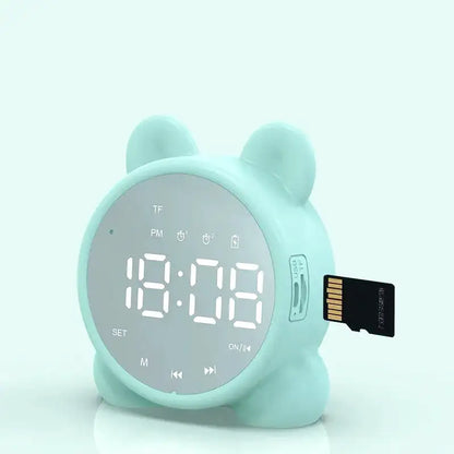 Réveil numérique rond en plastique blanc visage d’ours -  - reveil-connecte-ours - ["enfant","fille","gar\u00e7on","ludique","num\u00e9rique","petit reveil","radio reveil","r\u00e9veil digital","simple"]