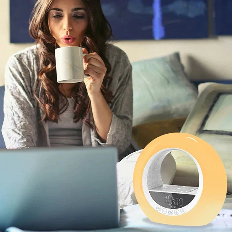 Réveil rond jaune en plastique avec affichage digital -  - reveil-simulateur-daube-double-alarme - ["lumineux","Radio R\u00e9veil Lumineux","simulateur d'aube","veilleuse"]