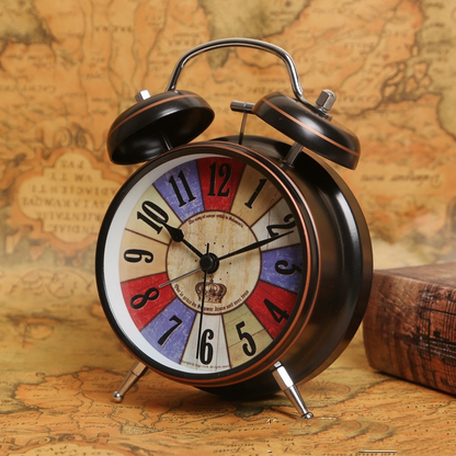 Réveil rétro métal à chiffres multicolores -  - reveil-vintage-double-cloches - ["Jour Nuit"]