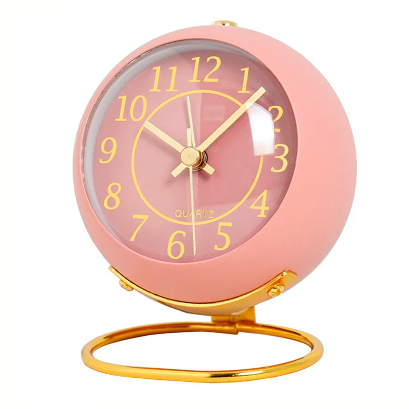 Réveil rond en métal rose et or vintage -  - reveil-vintage-rose - ["analogique","Jour Nuit","R\u00e9veil Analogique"]